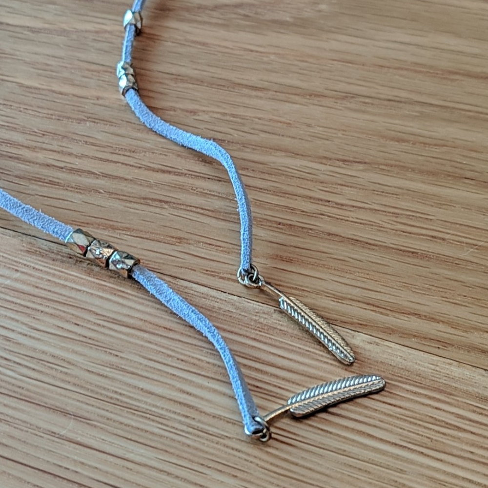 Gray leather adjustable necklace